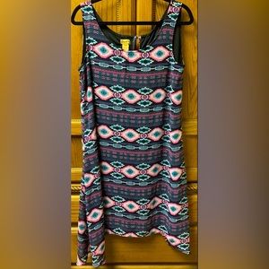 Wrangler Women’s Size Medium Blue & Pink Geometric Print Summer Dress